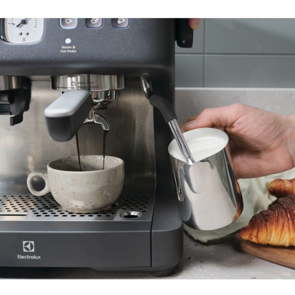 Aparat kafe Electrolux E8EC1-8BP - Figura 5
